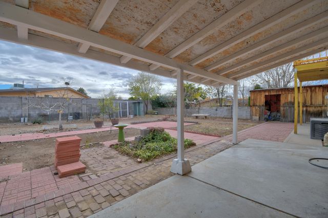 6304 Harper Drive NE, Albuquerque, NM 87109