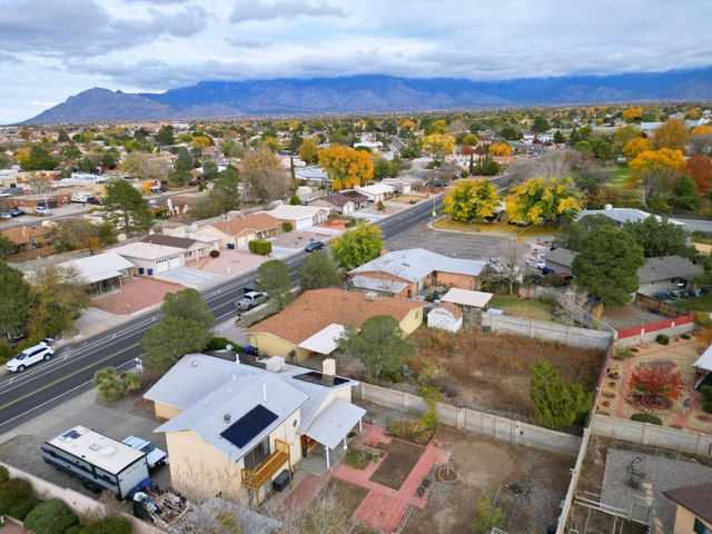 6304 Harper Drive NE, Albuquerque, NM 87109