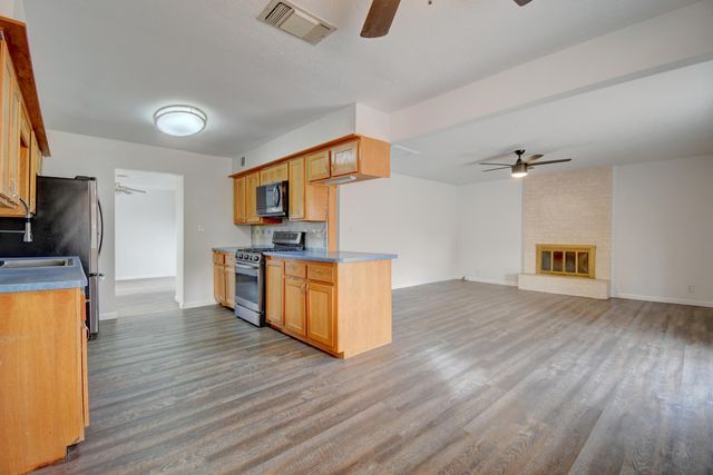 6304 Harper Drive NE, Albuquerque, NM 87109