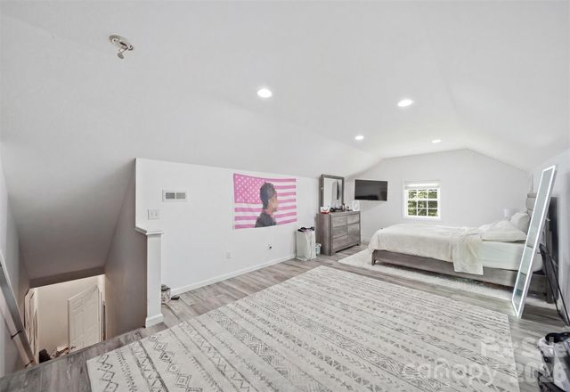 1395 Robinhood Drive, Morganton, NC 28655