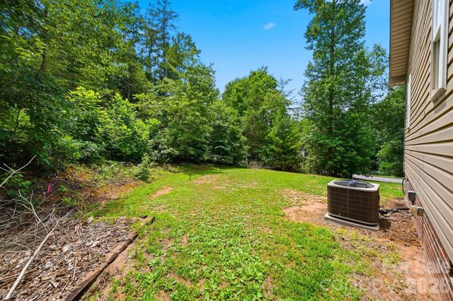 1395 Robinhood Drive, Morganton, NC 28655