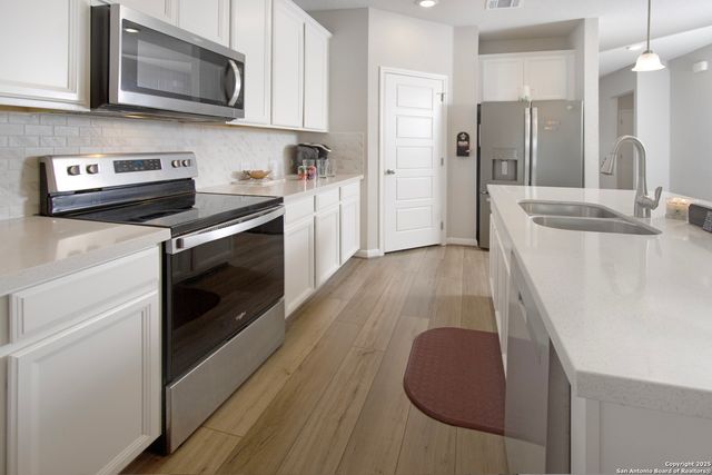 1226 William Crest, New Braunfels, TX 78130