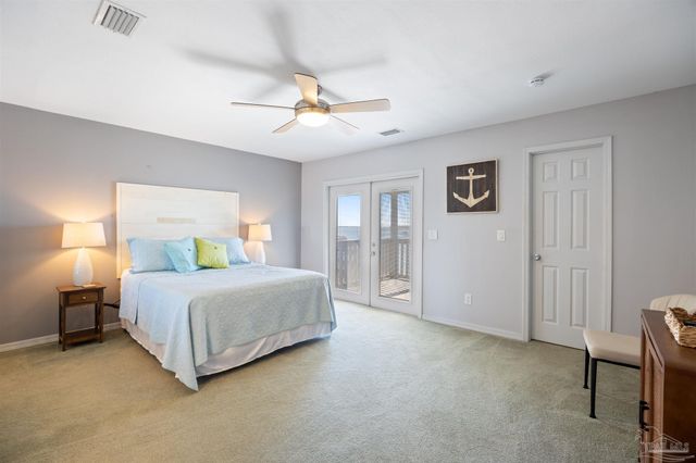 14180 River Rd 2, Pensacola, FL 32507