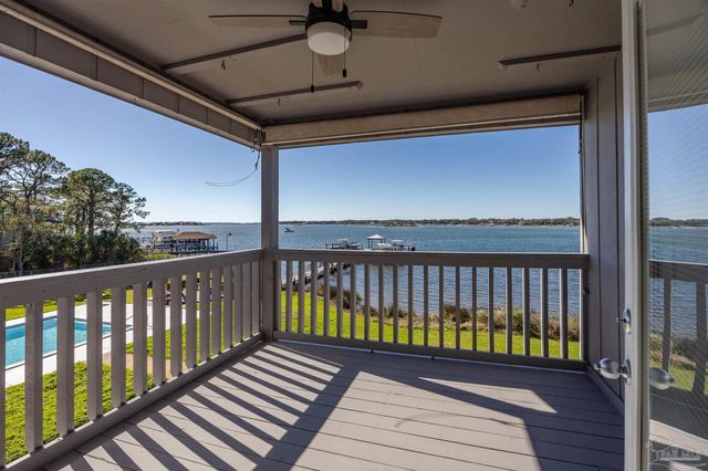 14180 River Rd 2, Pensacola, FL 32507