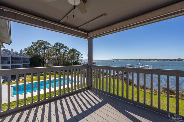 14180 River Rd 2, Pensacola, FL 32507