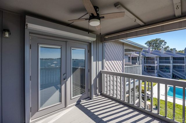 14180 River Rd 2, Pensacola, FL 32507