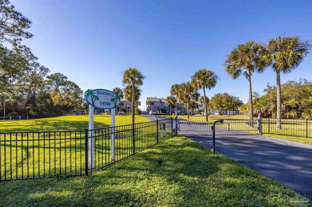 14180 River Rd 2, Pensacola, FL 32507