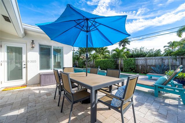 2832 NE 34th St, Lighthouse Point, FL 33064