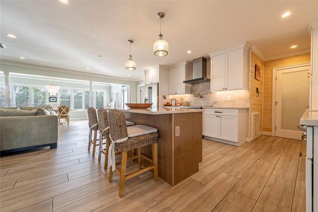 2832 NE 34th St, Lighthouse Point, FL 33064