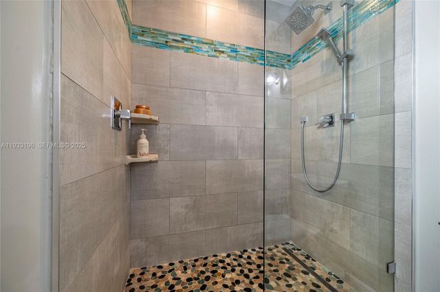 2832 NE 34th St, Lighthouse Point, FL 33064