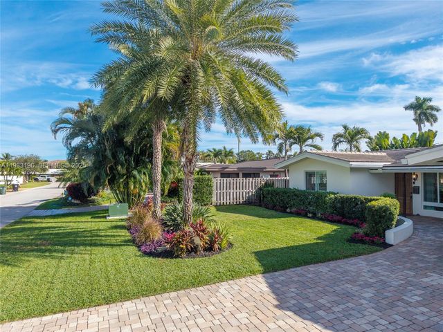 2832 NE 34th St, Lighthouse Point, FL 33064