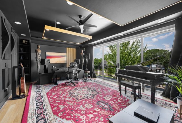 2328A Carter Ave, Nashville, TN 37206