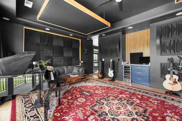 2328A Carter Ave, Nashville, TN 37206