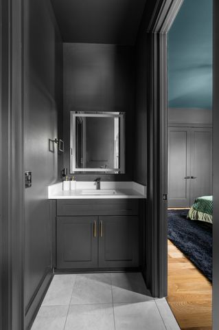 2328A Carter Ave, Nashville, TN 37206