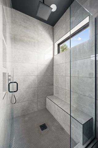 2328A Carter Ave, Nashville, TN 37206