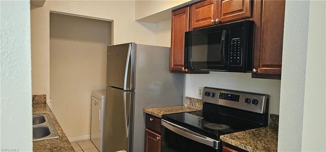 2865 Winkler AVE 416, Fort Myers, FL 33916