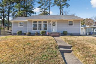 32 Warren DR, Portsmouth, VA 23701