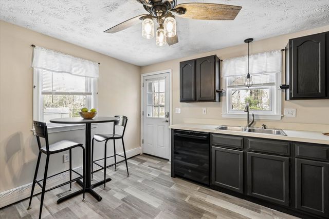 239 Wells Street, Manchester, NH 03104