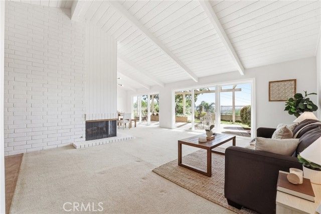 2910 E Shady Forest, Orange, CA 92867