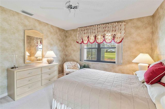 4364 PRESIDENTIAL AVENUE CIRCLE E, Bradenton, FL 34203