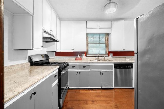 4040 Philmont Drive, Marietta, GA 30066