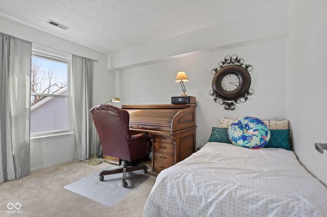 8574 Woodstone Court, Indianapolis, IN 46256