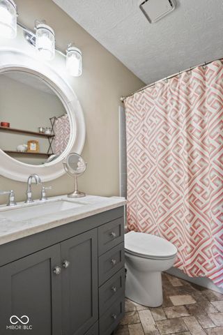 8574 Woodstone Court, Indianapolis, IN 46256