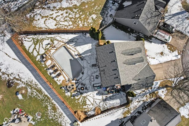 8574 Woodstone Court, Indianapolis, IN 46256