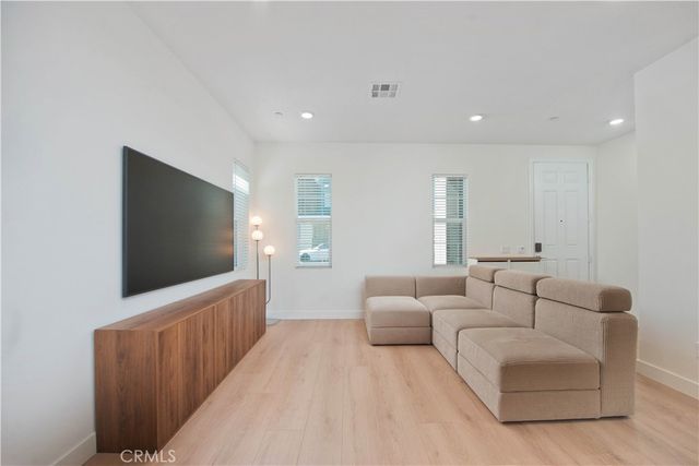 27022 Evening Sky Place, Valencia, CA 91381