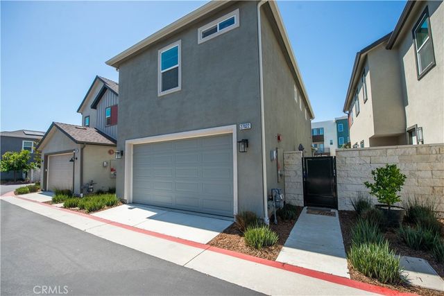 27022 Evening Sky Place, Valencia, CA 91381
