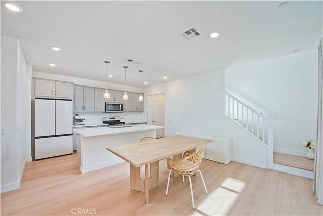 27022 Evening Sky Place, Valencia, CA 91381