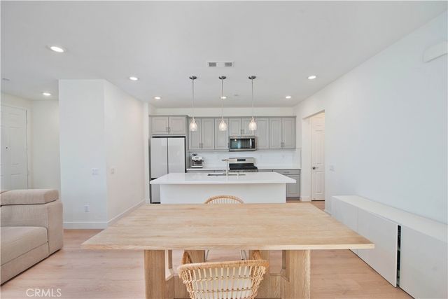 27022 Evening Sky Place, Valencia, CA 91381