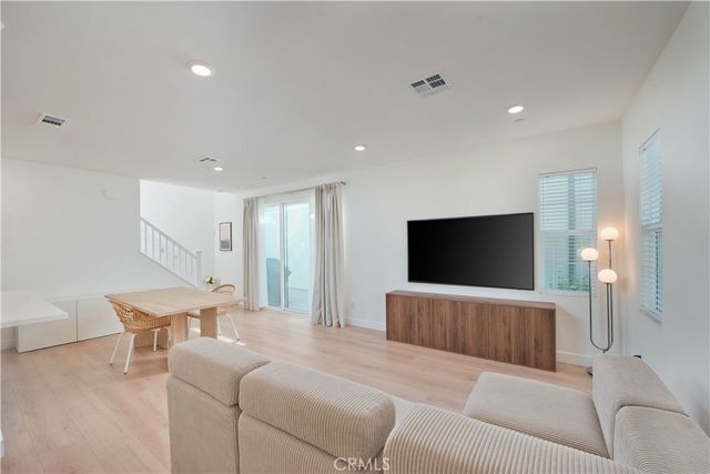 27022 Evening Sky Place, Valencia, CA 91381
