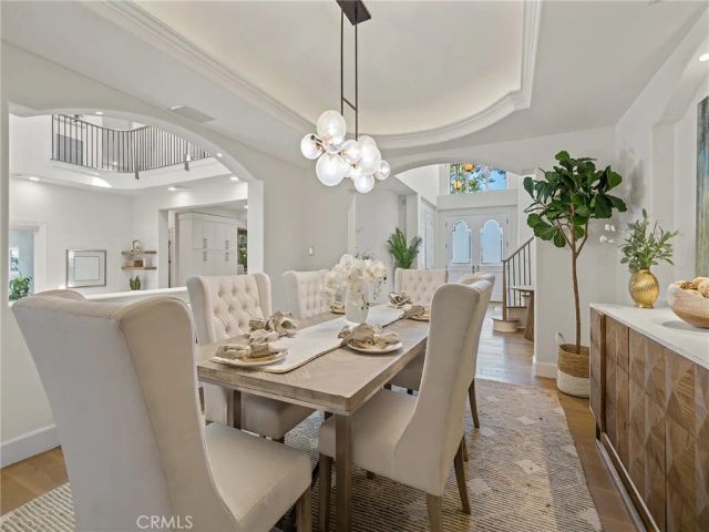 2300 John Street, Manhattan Beach, CA 90266
