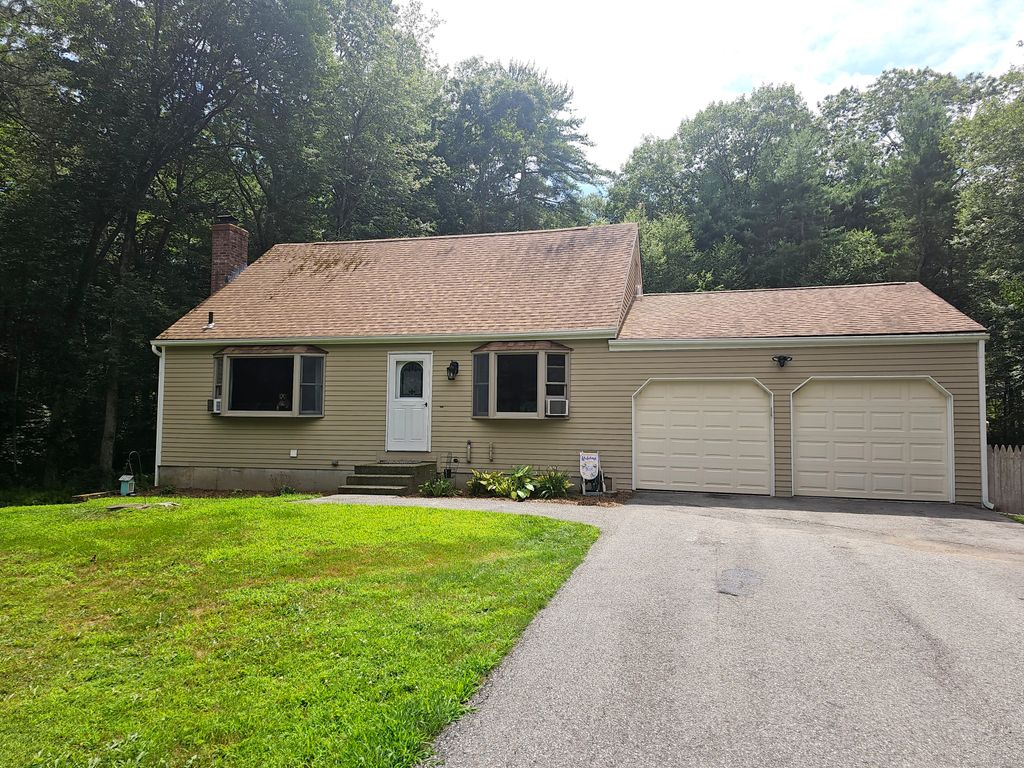 48 Quailcrest Road, East Lyme, CT 06333