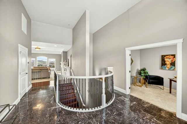 817 Amerman Drive, Phoenix, OR 97535