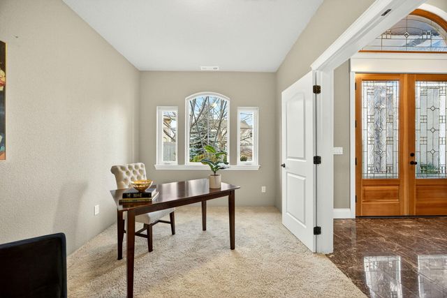 817 Amerman Drive, Phoenix, OR 97535