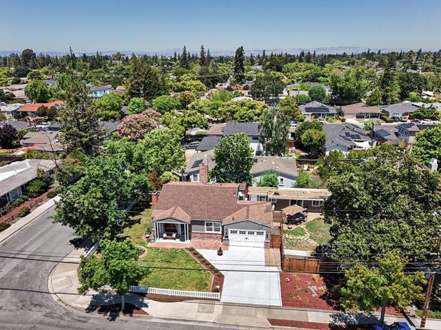 1205 FAIRVIEW Avenue, Redwood City, CA 94061