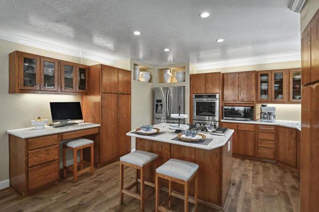 1205 FAIRVIEW Avenue, Redwood City, CA 94061