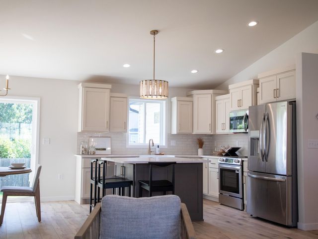 10234 Concord Drive S, Horace, ND 58047