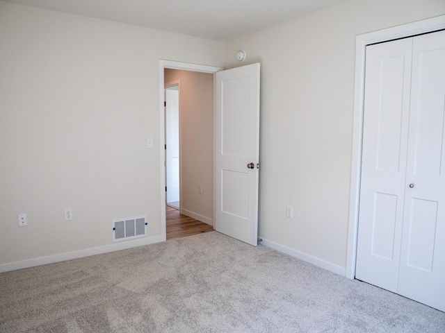 10234 Concord Drive S, Horace, ND 58047