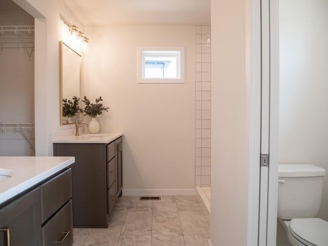 10234 Concord Drive S, Horace, ND 58047