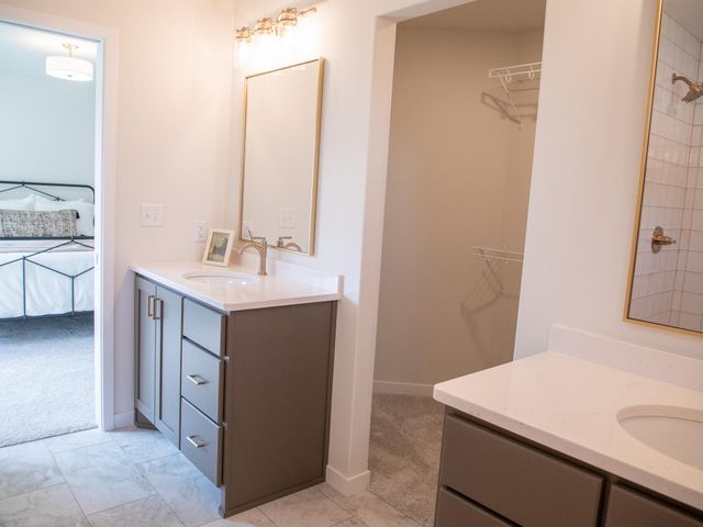 10234 Concord Drive S, Horace, ND 58047