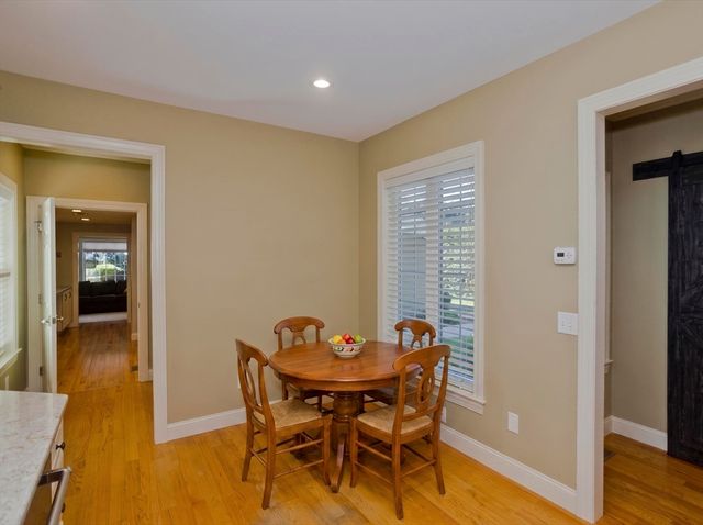 6 Joan St, Wilbraham, MA 01095
