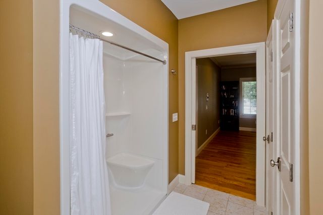 6 Joan St, Wilbraham, MA 01095