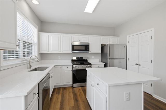 1307 Greychurch Way, Alpharetta, GA 30004