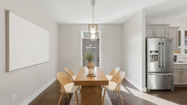 40 Peak Street, Chattanooga, TN 37405