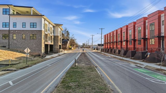 40 Peak Street, Chattanooga, TN 37405