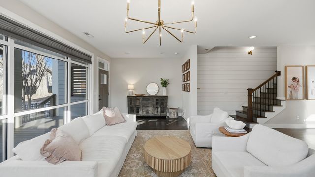 40 Peak Street, Chattanooga, TN 37405