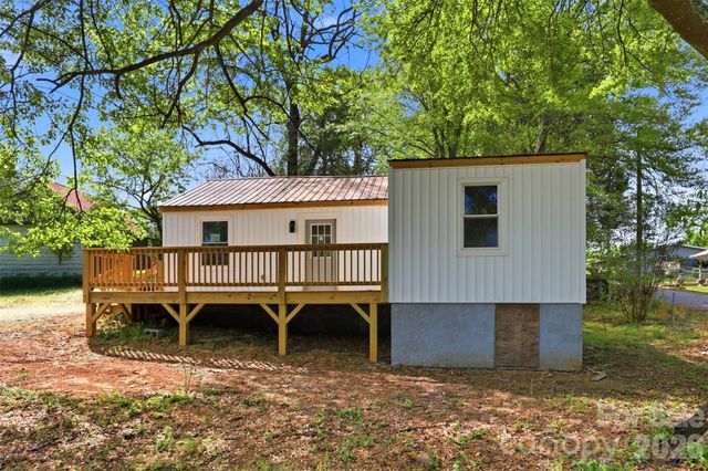 1601 Sigmon Street, Lincolnton, NC 28092